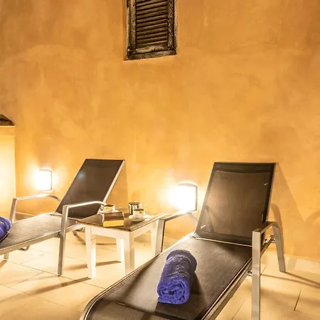 Villa Historic Townhouse Casa Roca Horta 4 Bedrooms Pollença