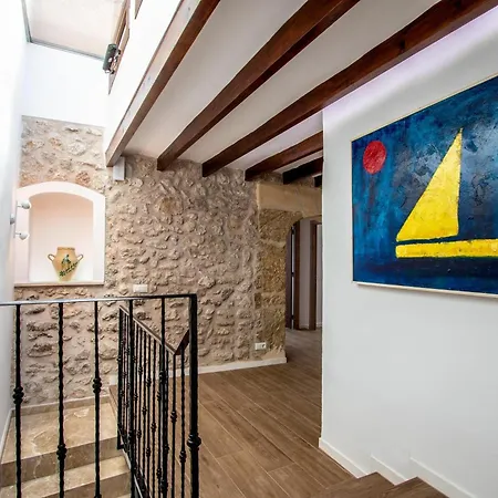 Historic Townhouse Casa Roca Horta 4 Bedrooms Villa Pollença