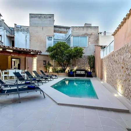 فيلة Historic Townhouse Casa Roca Horta 4 Bedrooms بويينسا