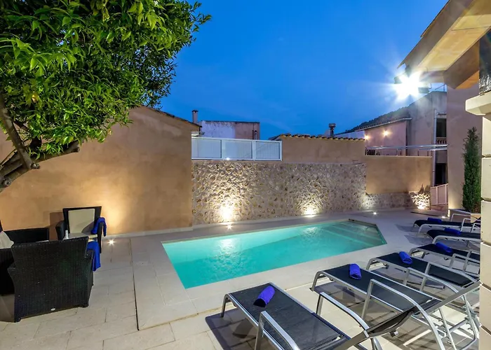 Villa Historic Townhouse Casa Roca Horta 4 Bedrooms