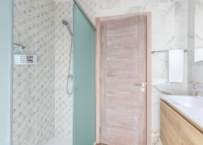 Villa Historic Townhouse Casa Roca Horta 4 Bedrooms *