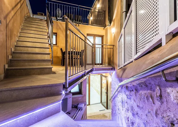 Villa Historic Townhouse Casa Roca Horta 4 Bedrooms *